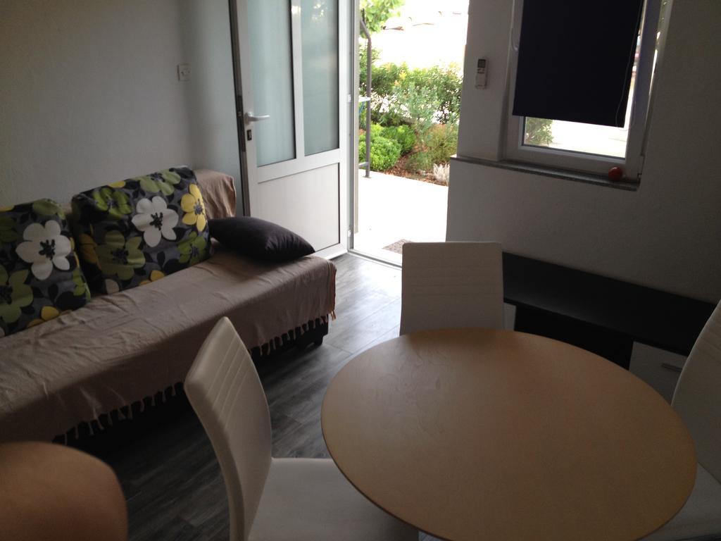 Apartment Goreta โตรกีร์ ภายนอก รูปภาพ